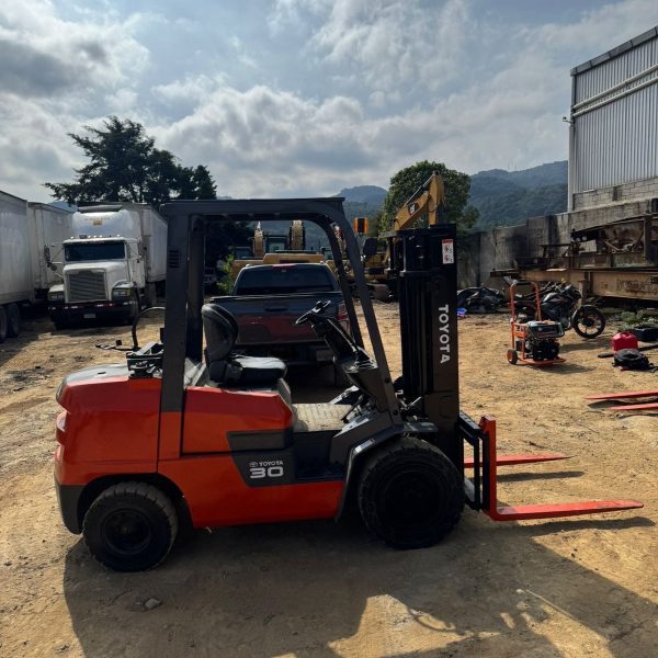 Imagen de WhatsApp 2025-11-18 a las 18.07.22_741b2364